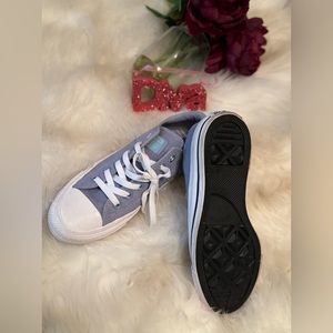 Chambray Converse